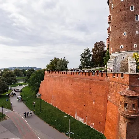 Wawel Castle View - Center - By Upstairs * Cracovia