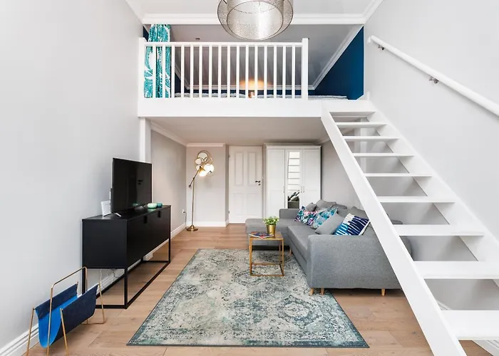 Wawel Castle View - Center - By Upstairs * Kraków